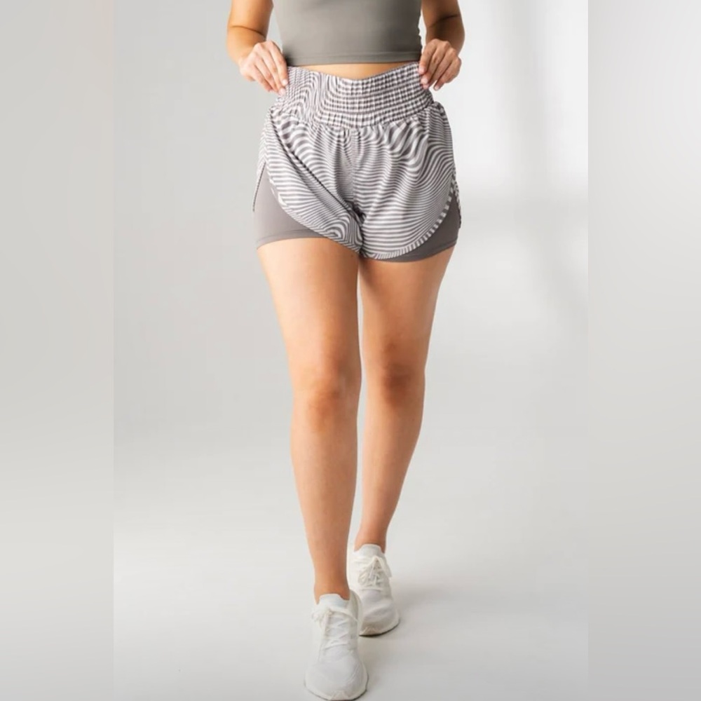 Vitality The Vista Shorts L